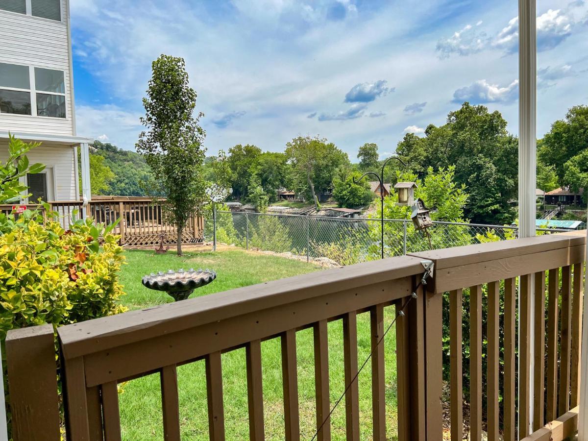 Lake Front 2Br Walk-In With Large Deck - Free Tickets Included - 79-1 Branson Exteriör bild
